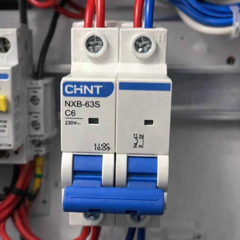 Chint 296747 interruttore magnetotermico serie nxb-63s c6 1p+n 4,5ka