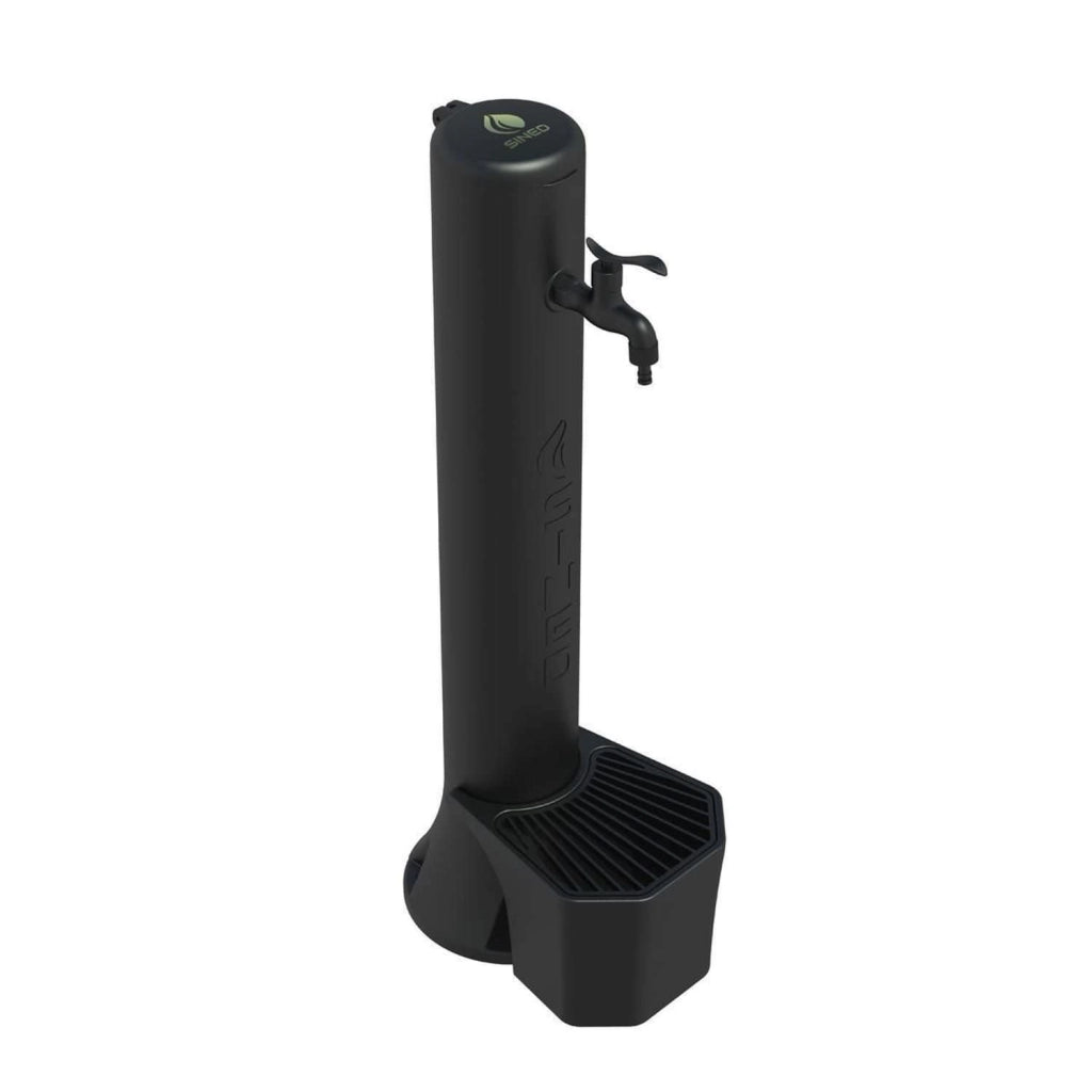 Sined Kit Tritone Kit Composto Da Fontana e Secchiello Da 5 Litri In Polietilene Nero Realizzato In Polietilene Hd