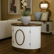 Credenza Kolinsky, Buffet da soggiorno, Madia da salotto, Dispensa da cucina, 79x48 h67 cm, Bianco e Marrone