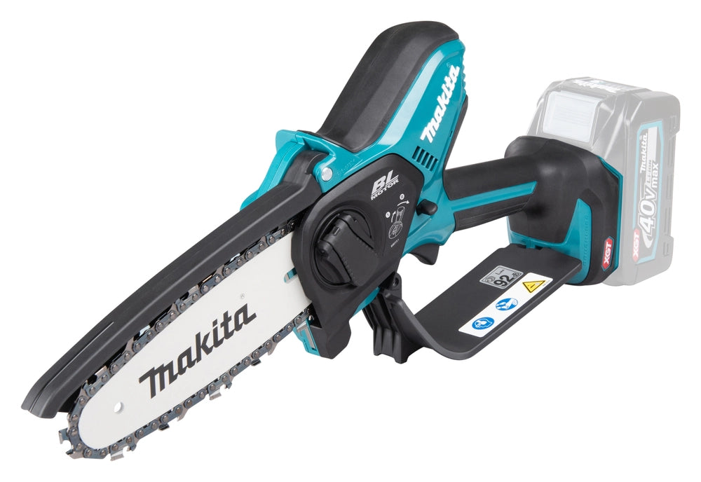 Makita XGT UC029GZ02 – Potatore a catena 40V Brushless 15 cm solo corpo