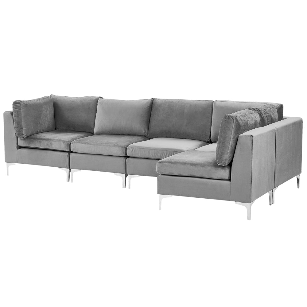 Divano ad angolo componibile versione sinistra a 5 posti in velluto grigio con gambe in metallo argento stile glamour