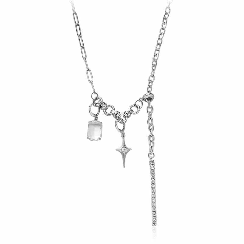 Collana con nappa estraibile riconfigurabile a forma di stella scintillante