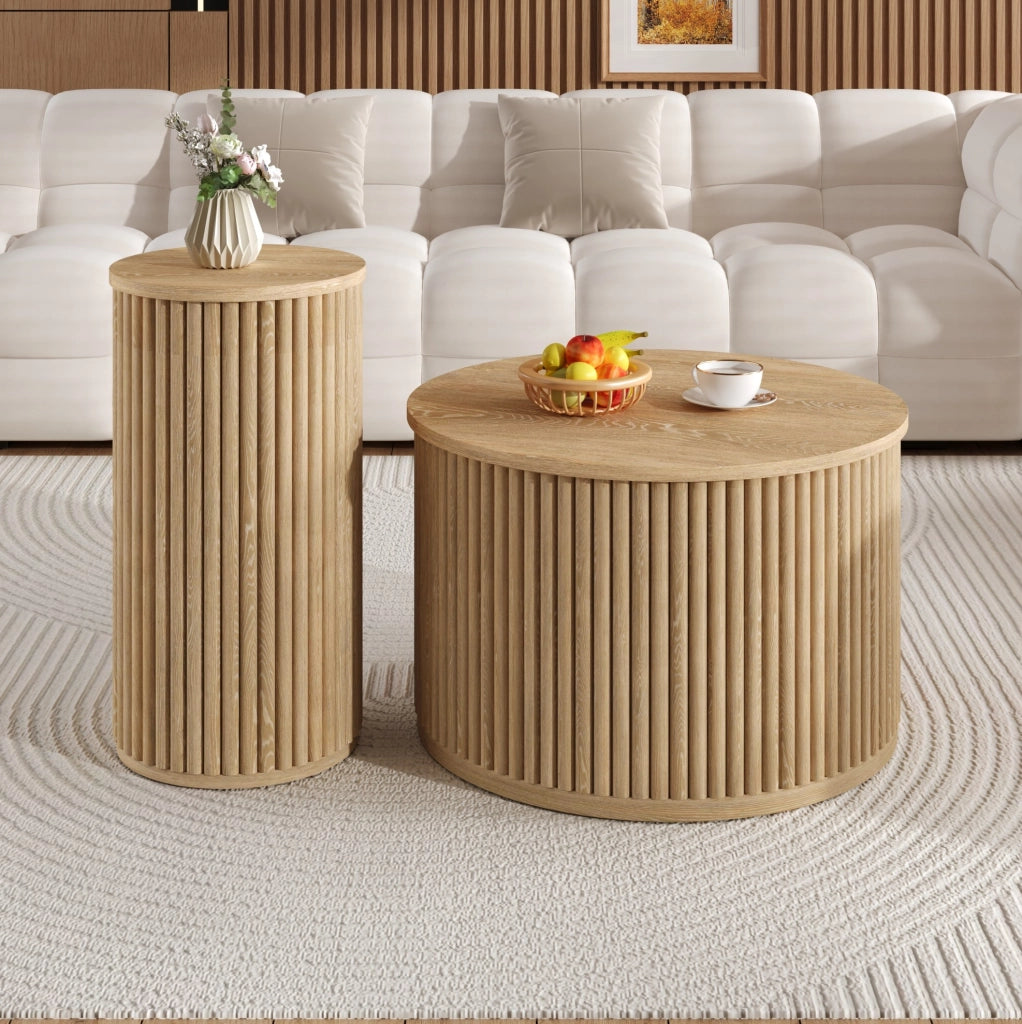 Set di 2 tavolini da caffè rotondi con motivo a strisce verticali; 60x60x38;5 cm e 30x30x56 cm; MDF naturale