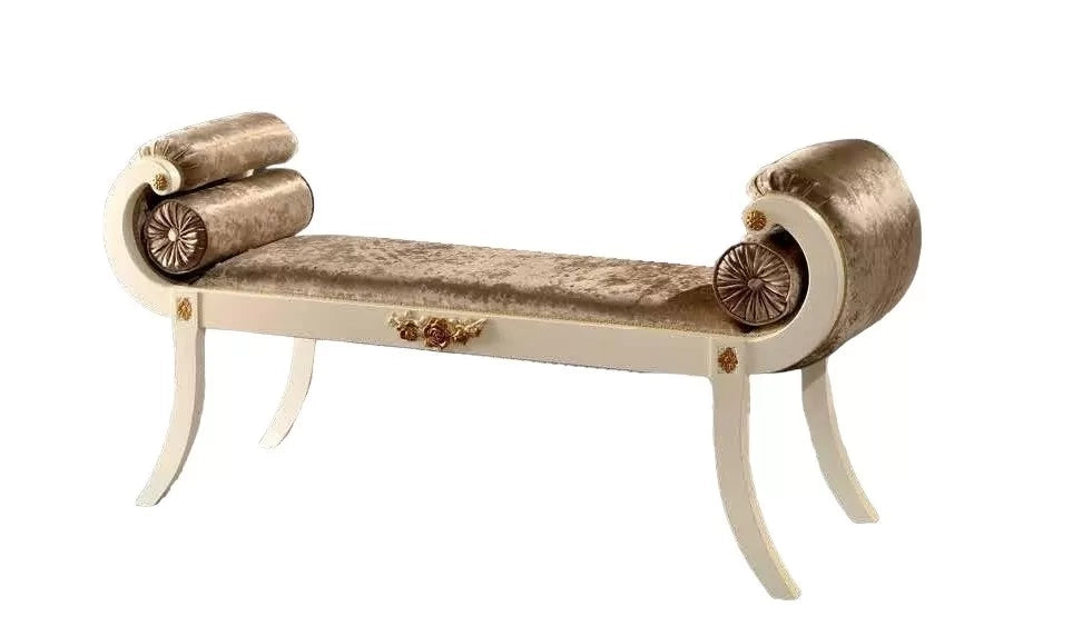 Panca imbottita in legno laccato con fregi oro