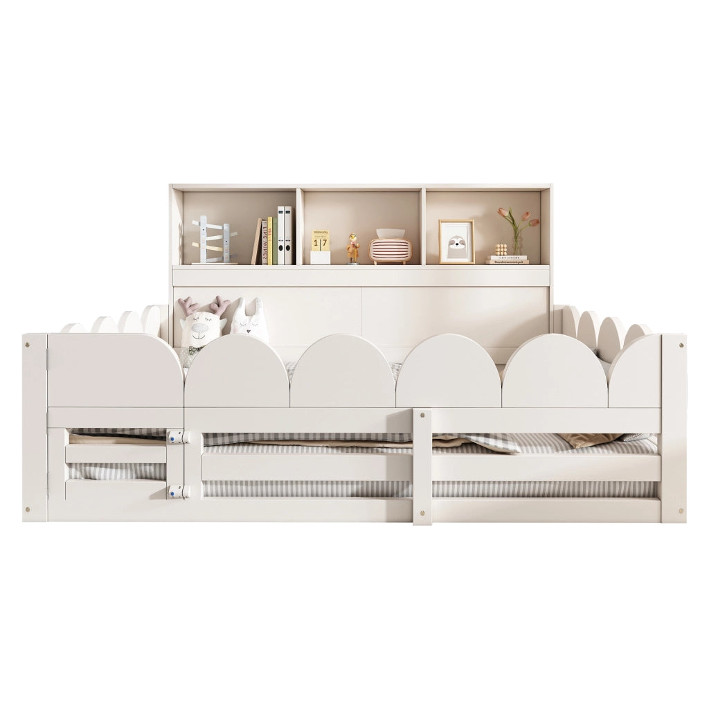 Letto a pavimento per bambini 140x190 cm bianco con sponda, porticina e ripiano laterale, senza materasso