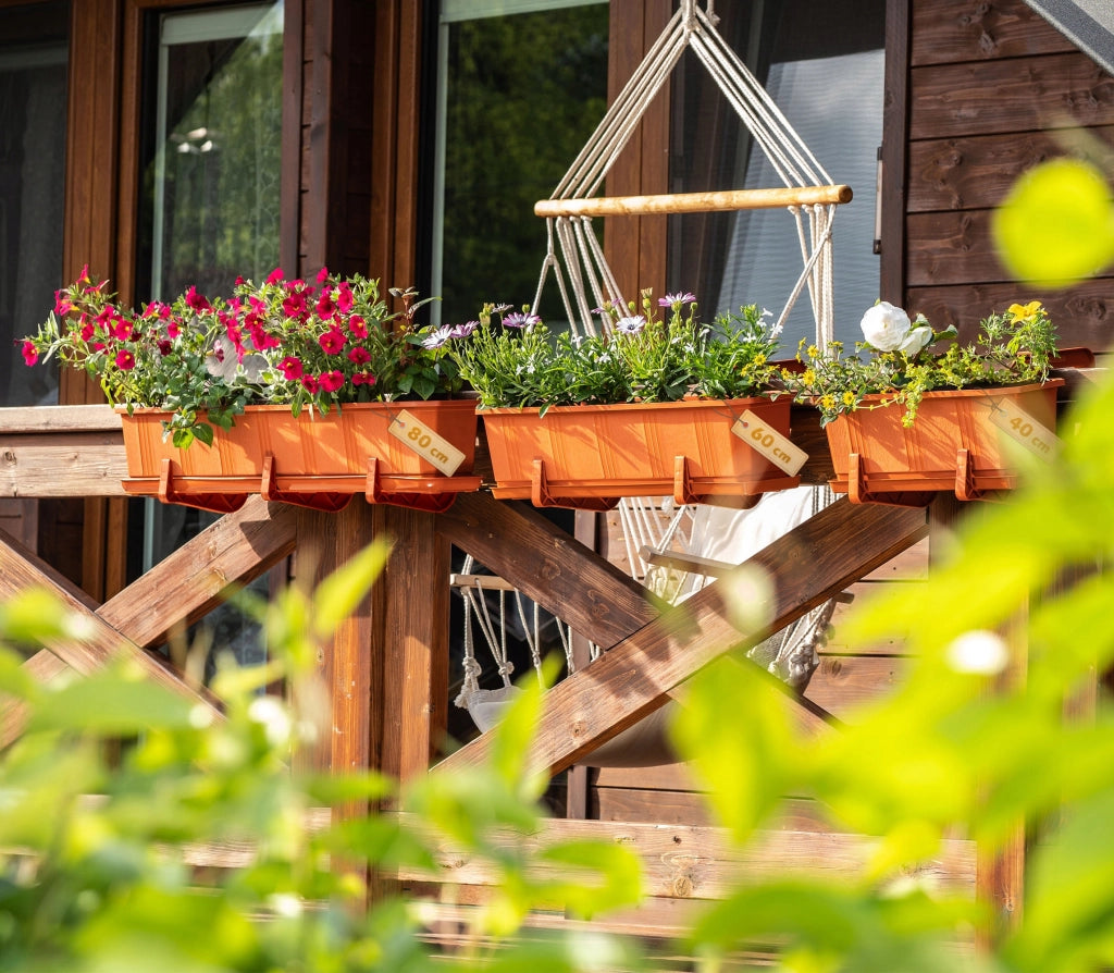 Set di 2 ganci appendiabiti KADAX per vasi da fiori, fioriere da balcone e ringhiere.