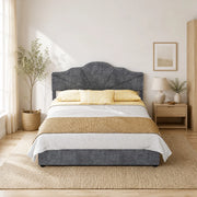 Letto matrimoniale 140x200 cm in tessuto grigio con testiera geometrica