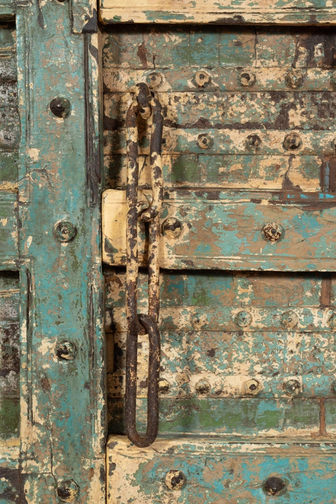 Biscottini Porta portone in legno massello e ferro da interno o da esterno vecchia e antica medievale scorrevole