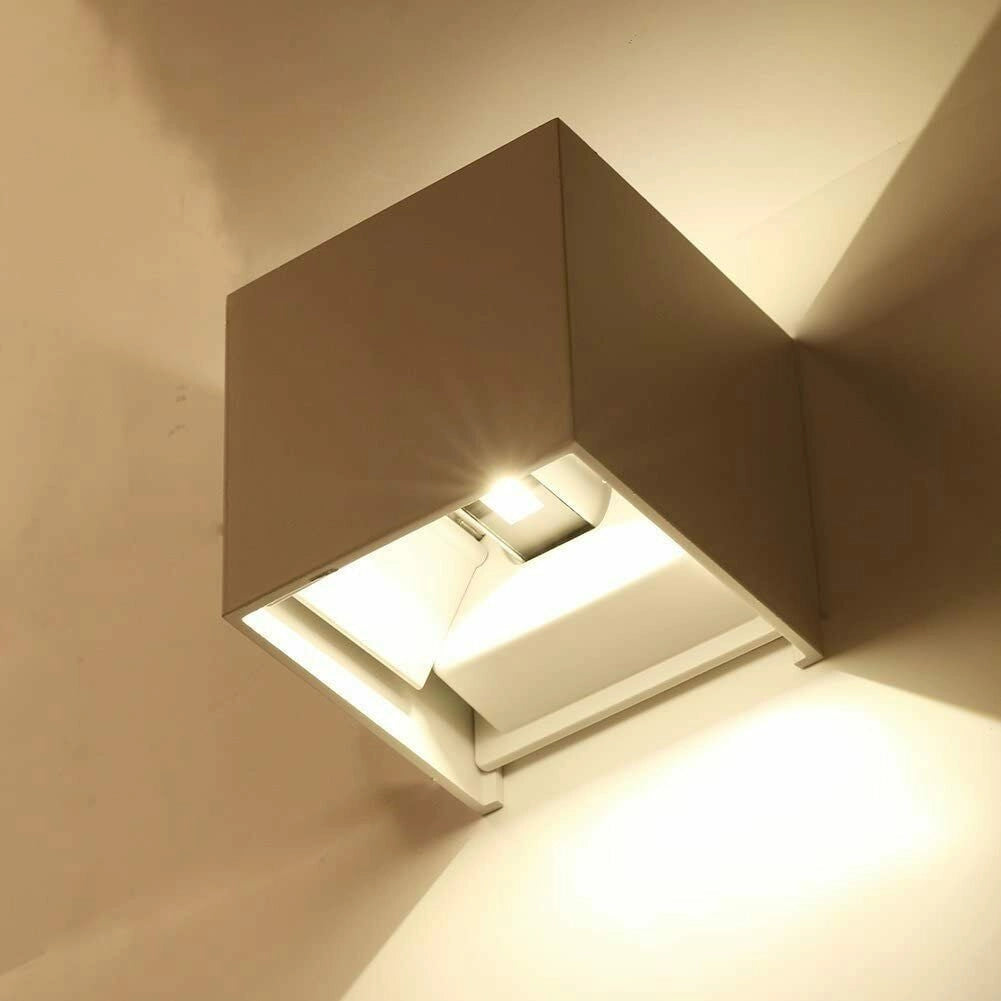 Applique da parete IP65 led Cubo Bianco per esterni 12 w fascio Luce Regolabile 3000K LED