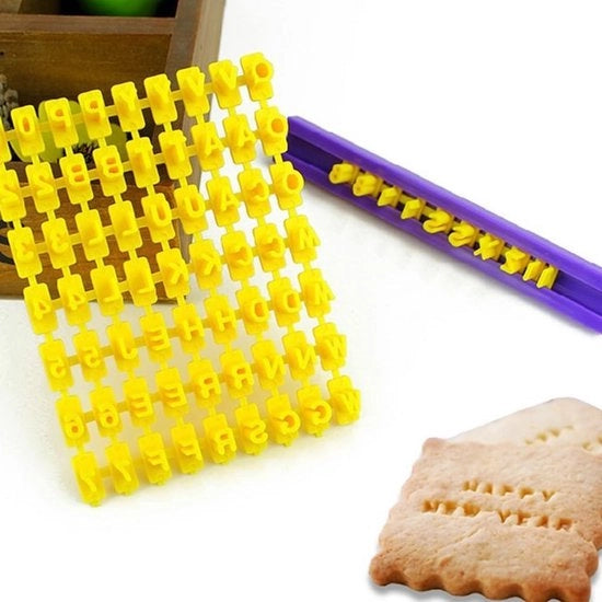 Set di Stampi per Biscotti con 72 Pezzi per Creazioni Personalizzate