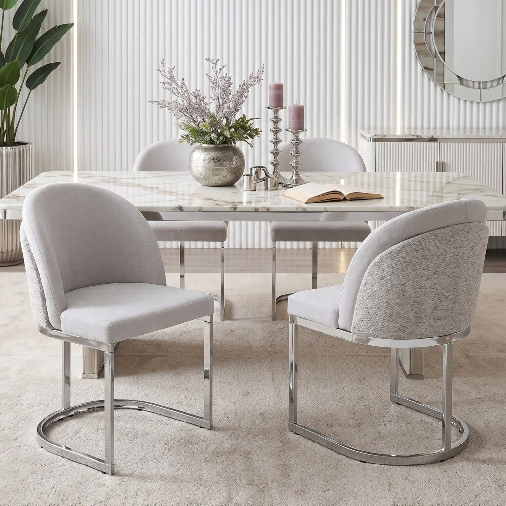 Set di 4 sedie da pranzo in ciniglia grigio chiaro con gambe in metallo argento