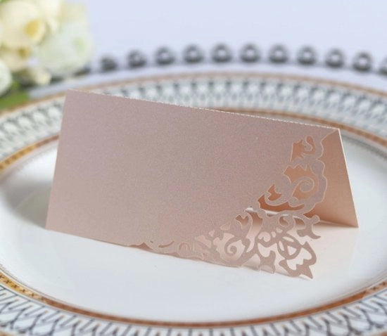 Carte da Tavola 100 pezzi - Nome Placca Laser Tagliata - Tavole da Tavola - Matrimonio/Festa di Compleanno - Carta Perle - Sostenibile e Ecologico - Carte da Tavola