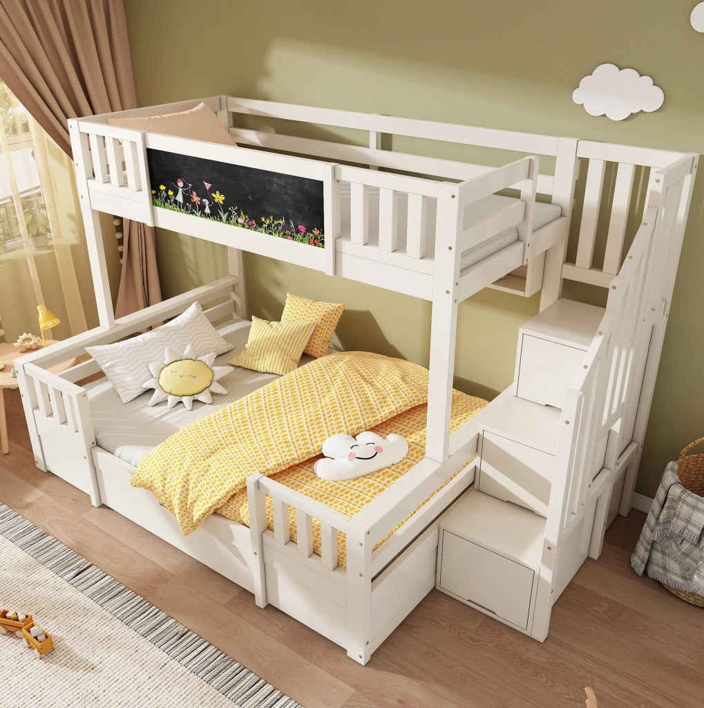 Letto a castello per 3 persone con lavagna; scala contenitore e cassetti; 253x145x150 cm; bianco