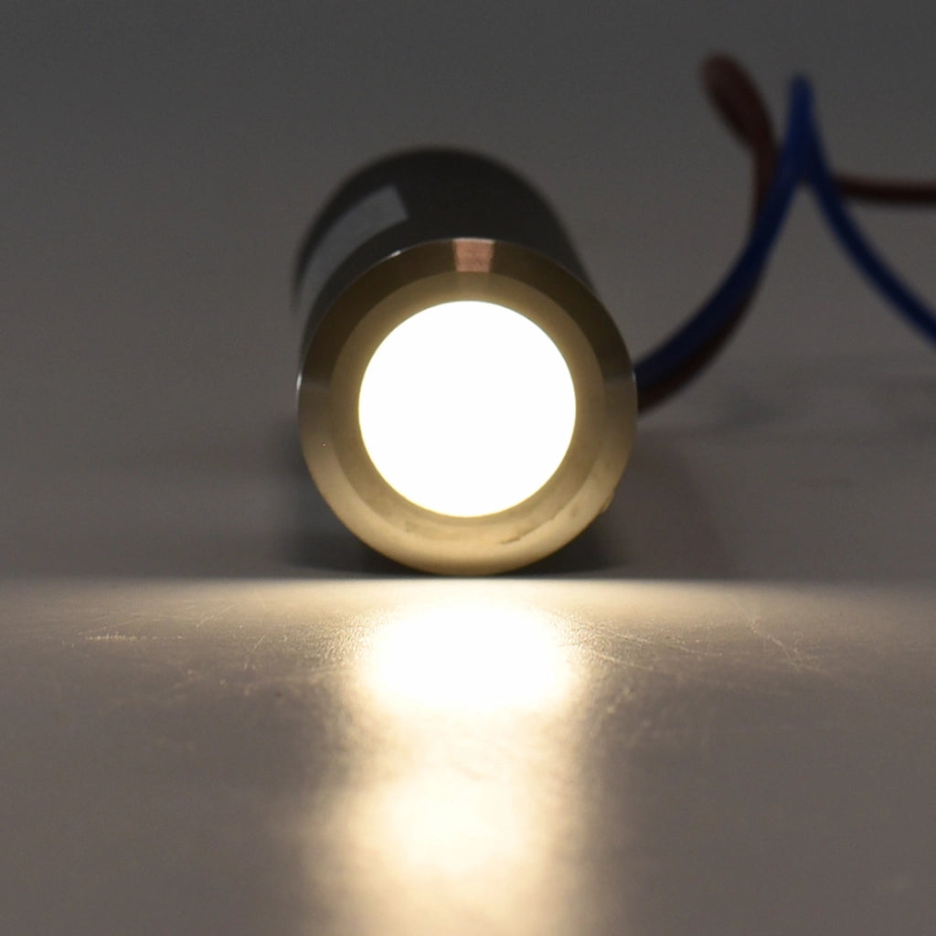 LUCE SEGNAPASSO LED DA INCASSO 0.5W LUCE NATURALE 4000K - EFFICIENZA ENERGETICA E DESIGN SOFISTICATO PER ESTERNI