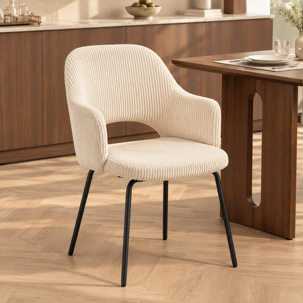 Sedia da pranzo con braccioli imbottita in velluto a coste beige