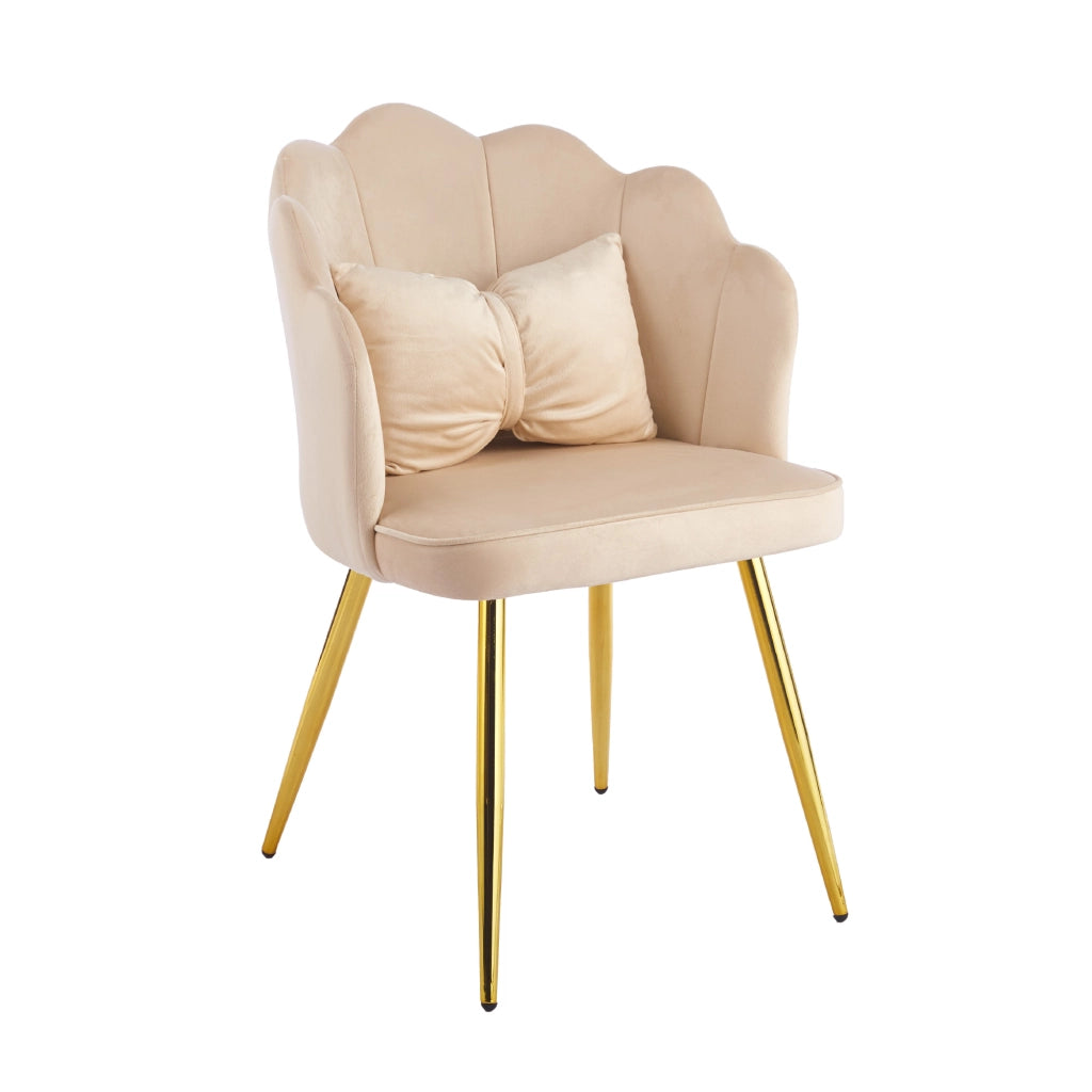 Poltroncina Elegante in Velluto con Schienale a Conchiglia, Cuscino e Gambe in Acciaio, Sedia Imbottita elegante Crema