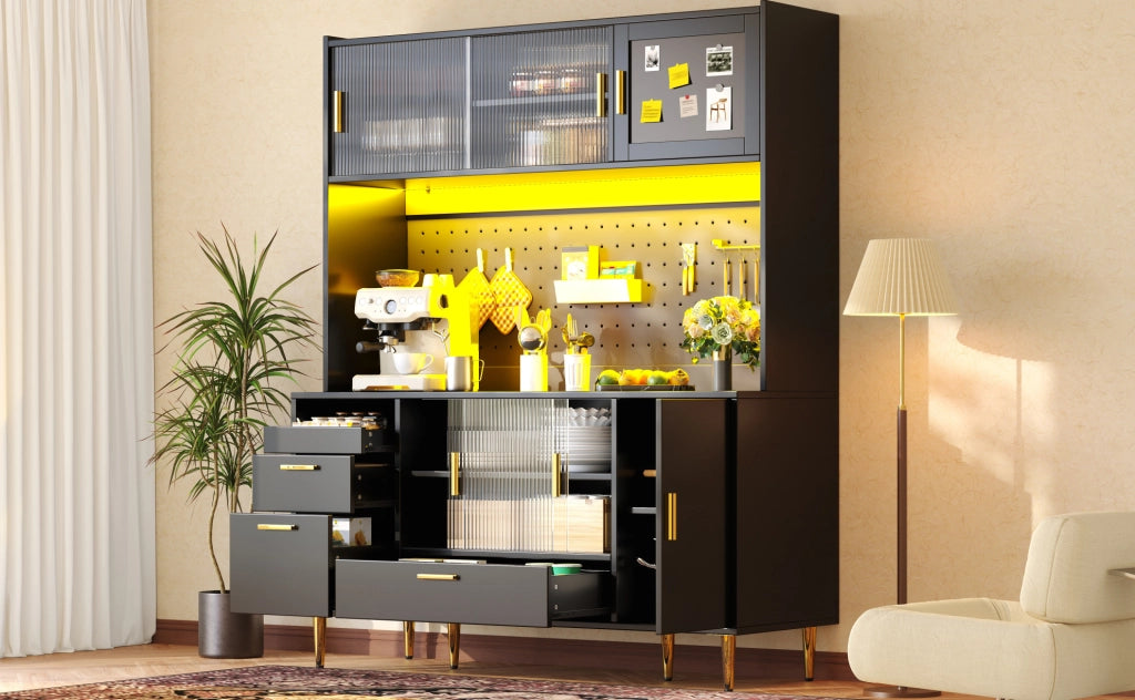 Credenza ULEVR 140x40x180 cm con vetrine, cassetti, ripiani regolabili e LED multicolore, nera