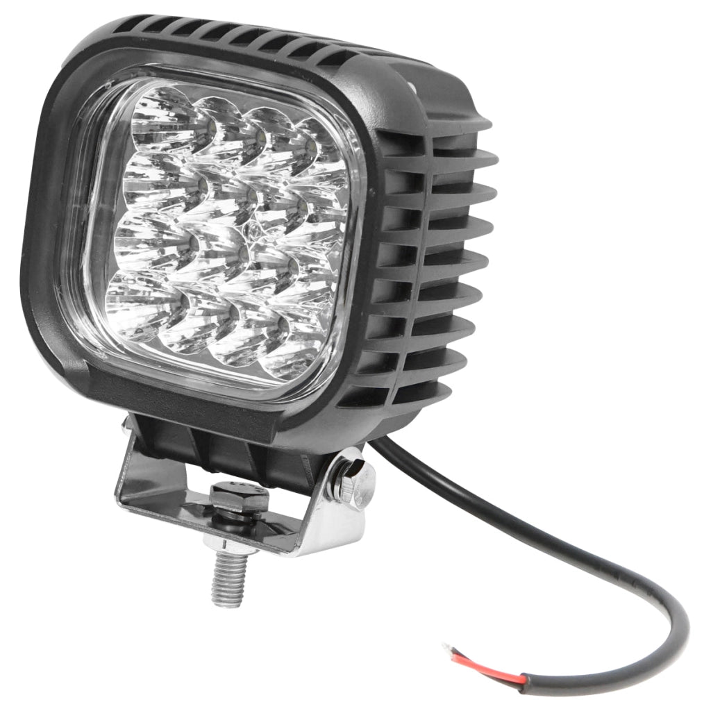 Lampada con 15 LED 10-30V 48W, angolo del fascio 30 gradi, tipo spot Breckner Germany