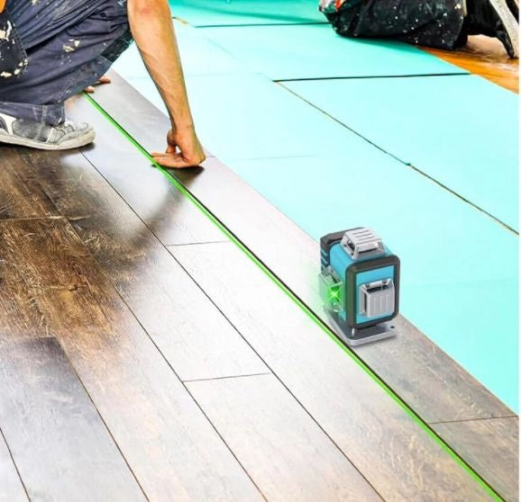 Livella Laser Tracciatore autolivellante 16 Linee + Telecomando XBR-L05-2D