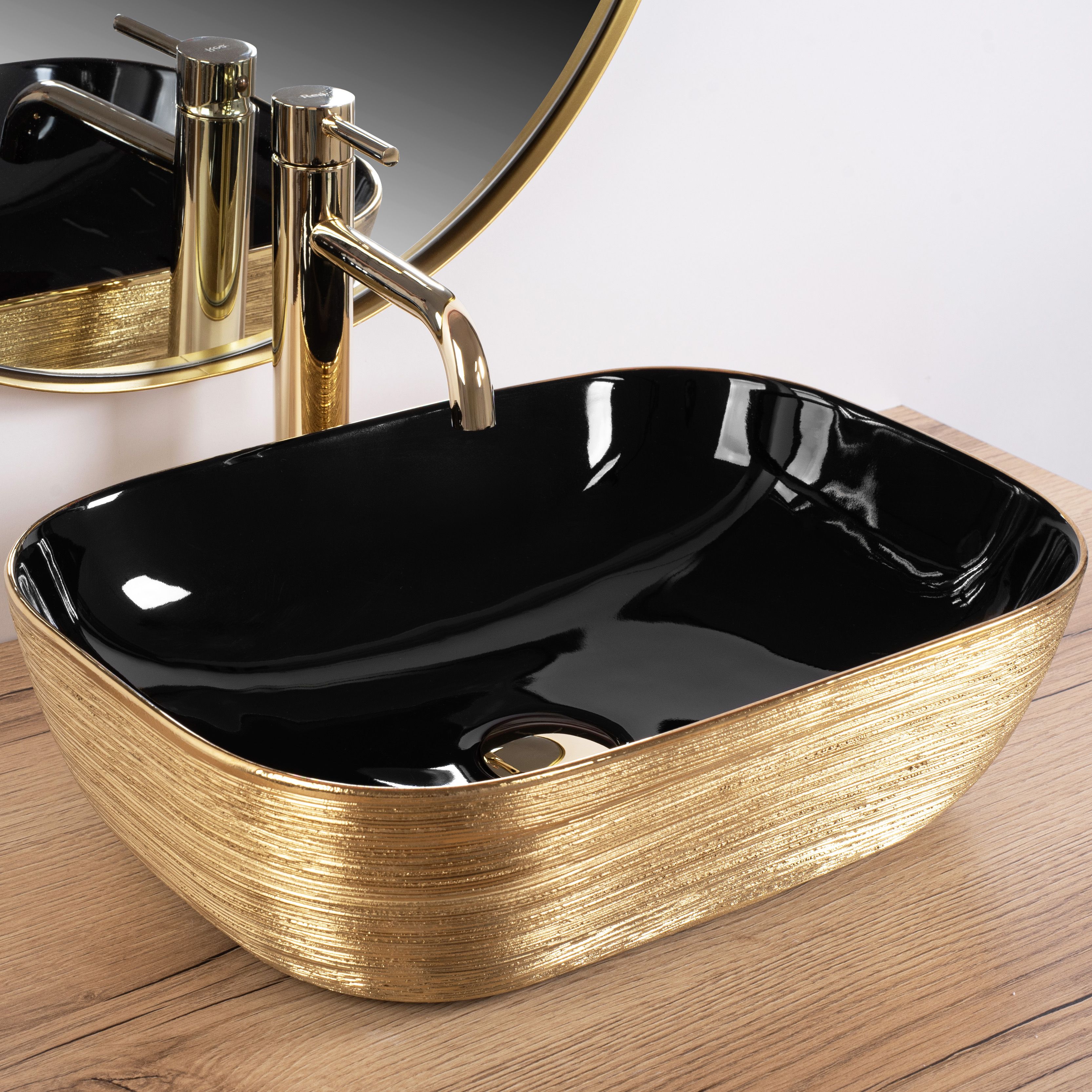 Lavabo Da Appoggio Rea Belinda Black Brush Gold