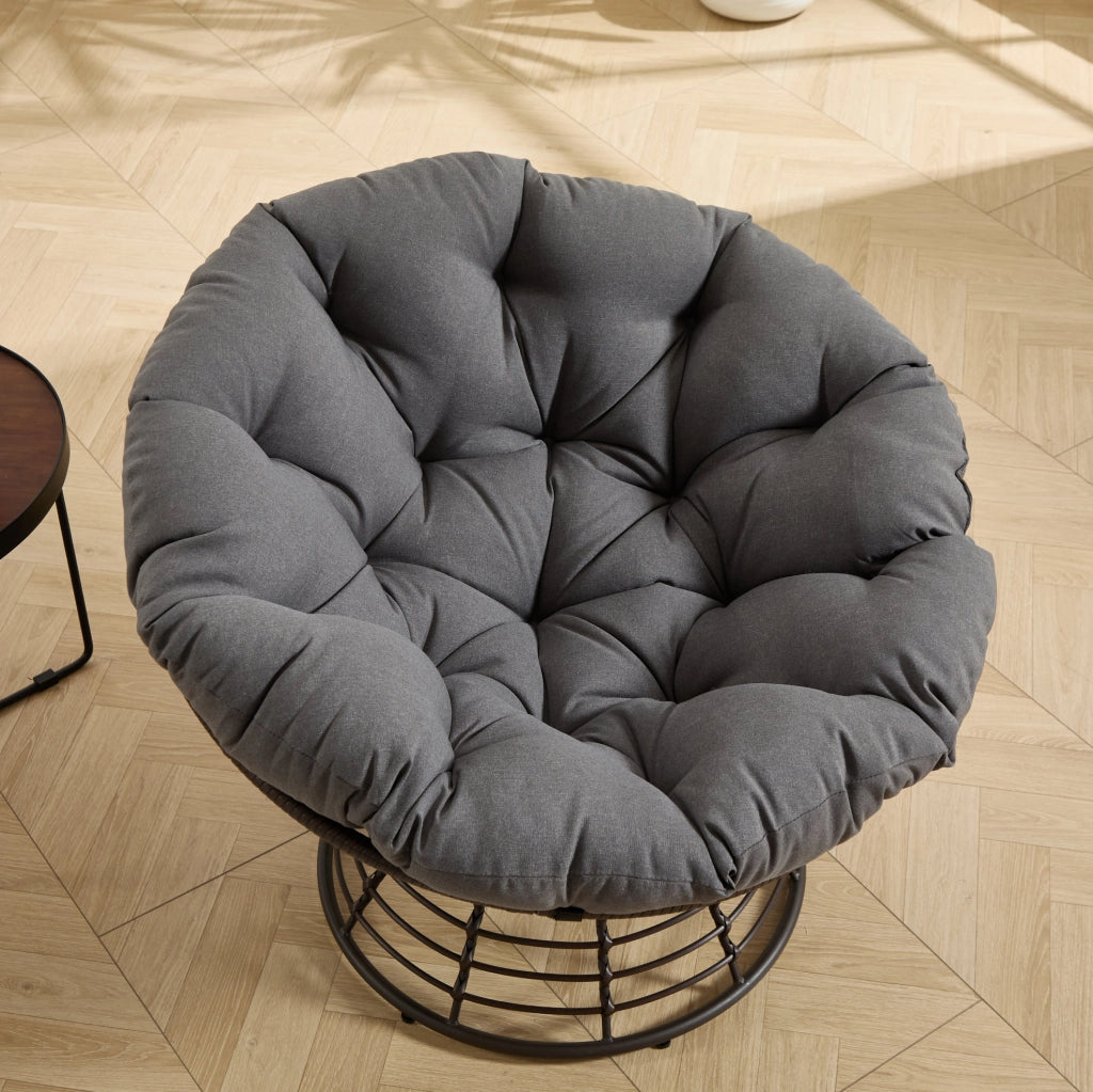 Poltrona Papasan girevole ergonomica con cuscino grigio e struttura marrone