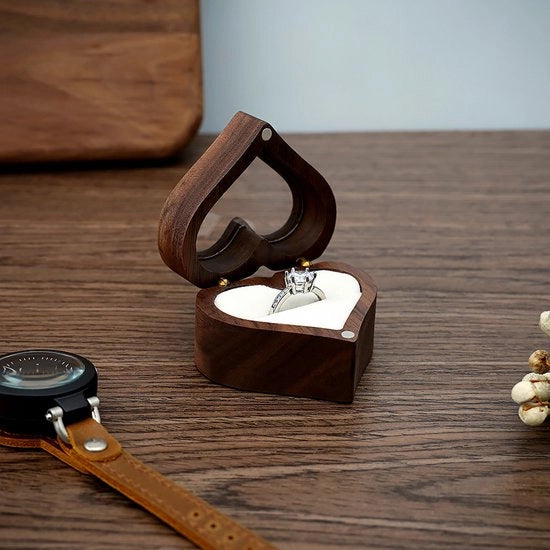 Cassa nuziale in forma di cuore, cassa di fidanzamento, cassa di proposta, scatola di pizzo per anelli con vetrina trasparente, scatola di anelli con doppio chiusino, scatola di abbellimento in legno di noce per anelli.