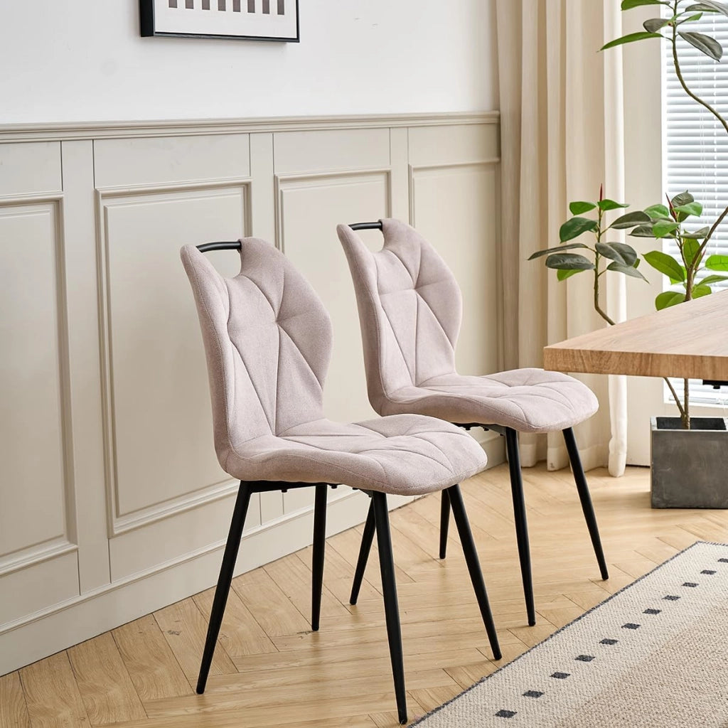 GrandCA HOME Set Tavolo e Sedie da Pranzo da 5 Pezzi, Tavolo Quadrato da 140 cm, 4 Sedia Imbottita in Lino, Adatto per Cucine, Sale da Pranzo e Soggiorni (Legno Chiaro + Beige)