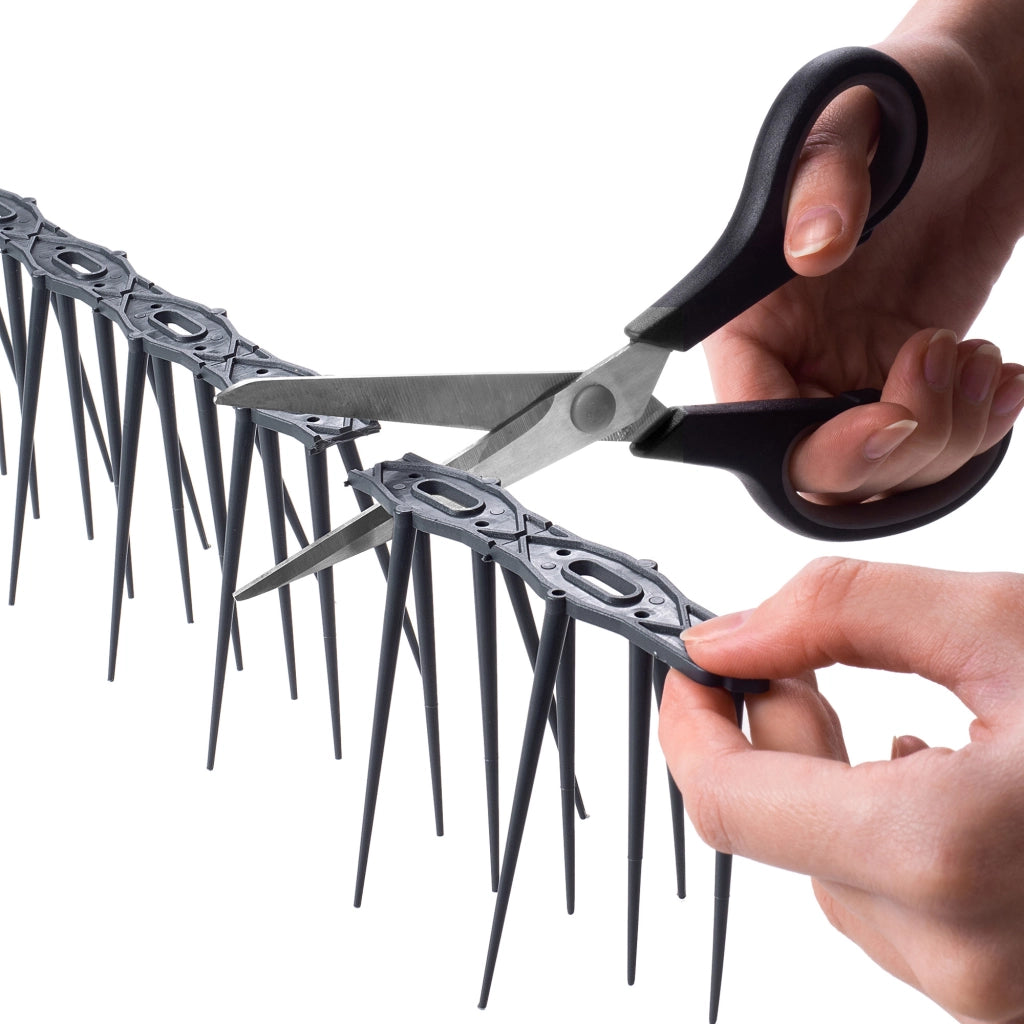 Punte dissuasive per uccelli KADAX in plastica, alte 48,5 cm, sicure.