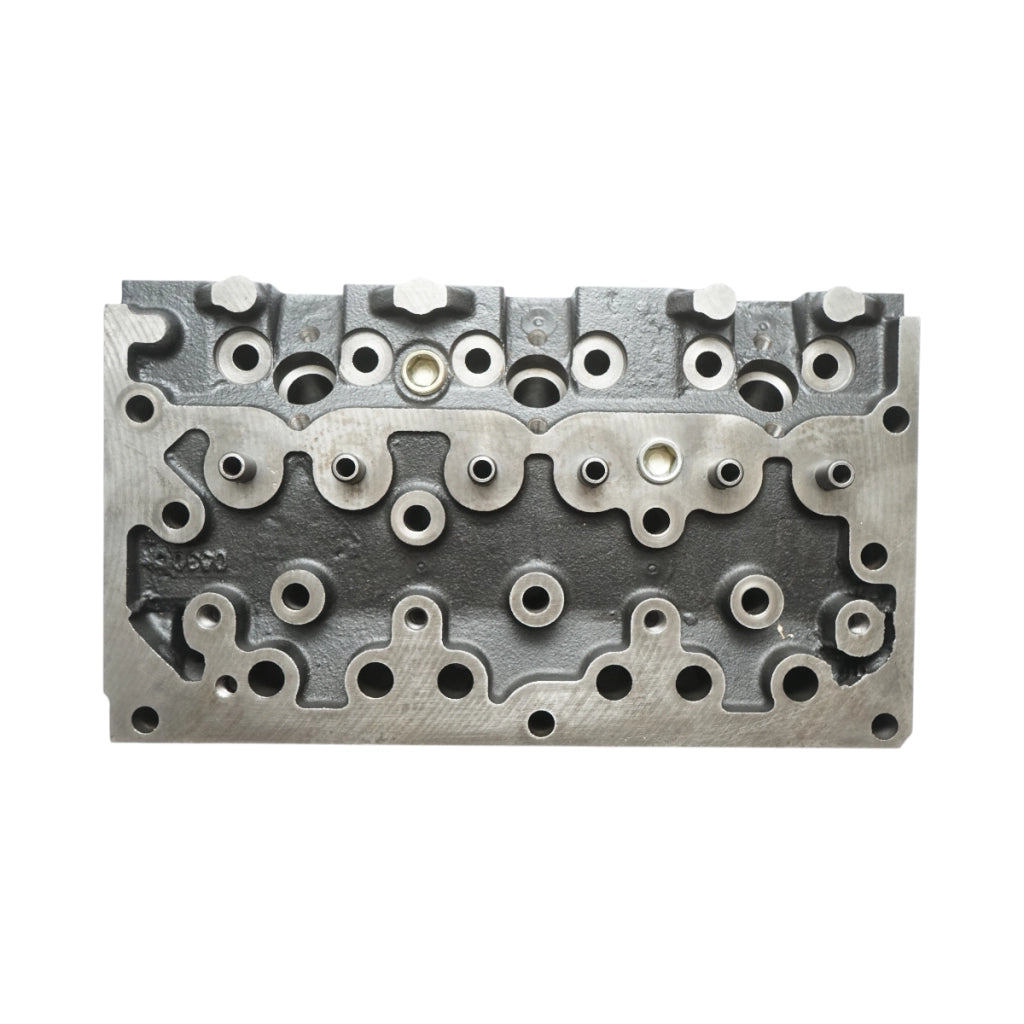 Testata motore Massey Ferguson 230, 240, 240S Codice OEM 0011562U91
