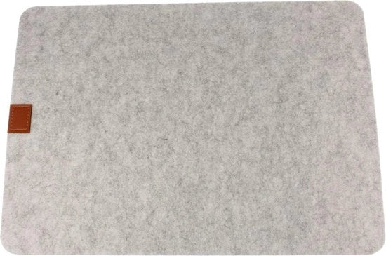 Set di 4 Targhe per Tavolo in Feltro - Decorazione Moderna Lavabile - Grigio chiaro - TT10323_HG