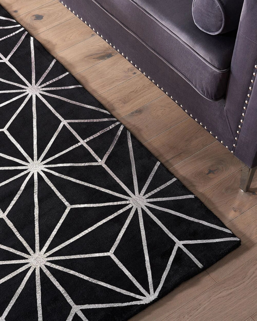 Tappeto tappetino Nero e Argento Motivo Geometrico Viscosa e Cotone 140 x 200 cm Tessuto a Mano Moderno Stile Glam Soggiorno Camera da Letto