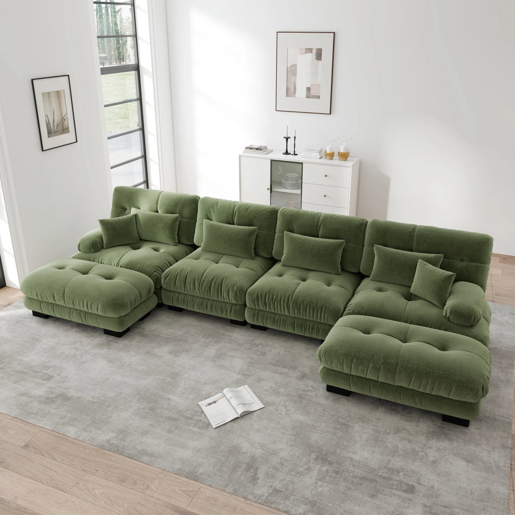 Divano angolare modulare a U con pouf mobile e cuscini lombari, seduta profonda in ciniglia verde
