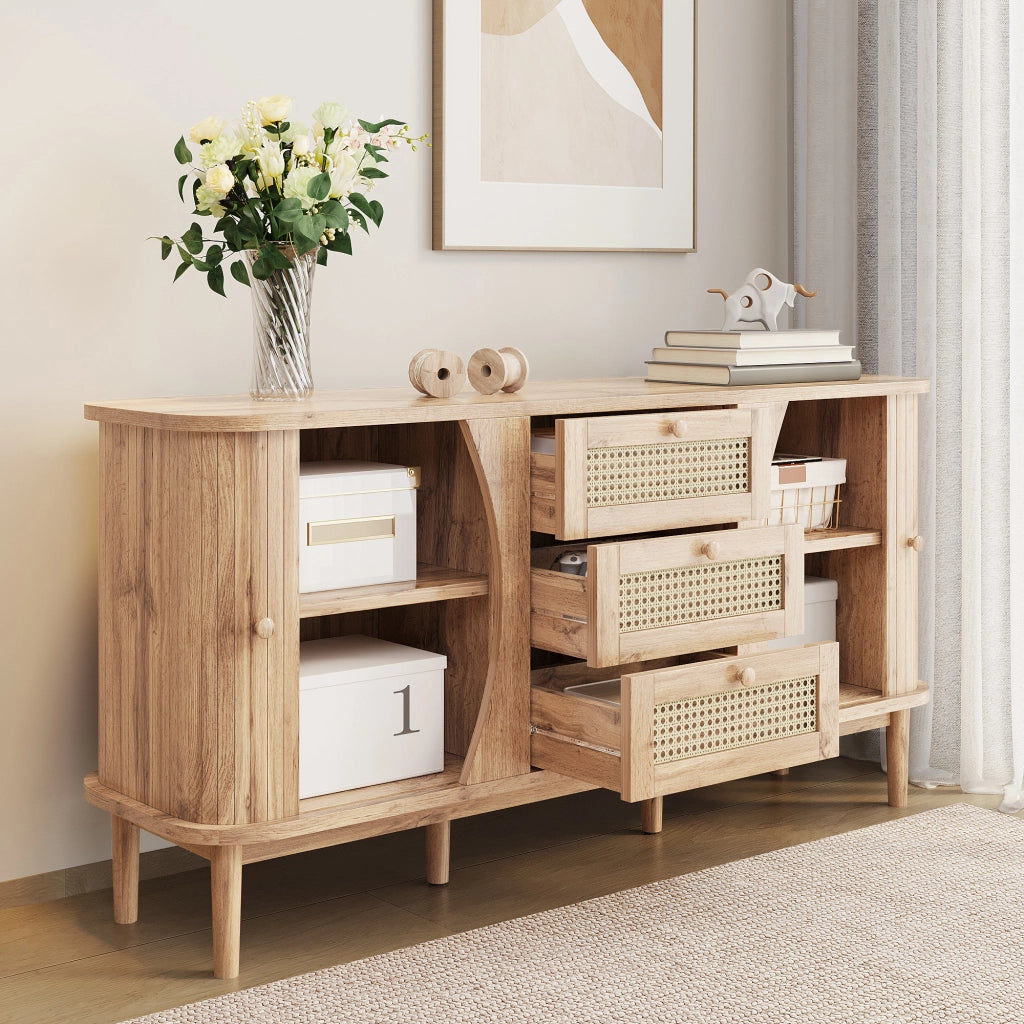 Credenza con 2 Ante Scorrevoli; 3 Cassetti in Rattan; Ripiani Regolabili; Piano Arrotondato; Stile Naturale; 140;5??40??76 cm