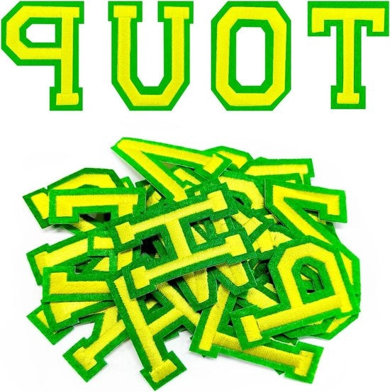 52 pezzi di patch per lettere alfabeto A-Z in tessuto per cucire lettere per abbigliamento accessori DIY (verde e giallo)