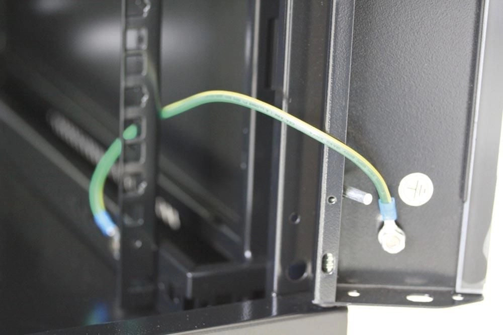 Armadio Rack 19'' a muro 15 unità sezione unica prof. 600mm Nero