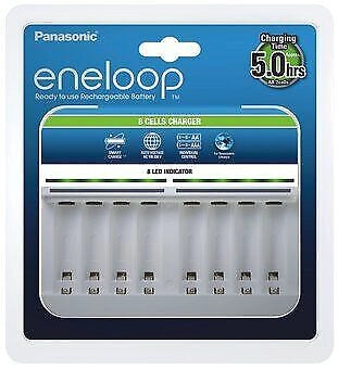 Panasonic 52063E00 Caricatore per Batterie NiMH AA AAA con Display LED e Controllo Singolo 8 Canali Indipendenti colore Nero