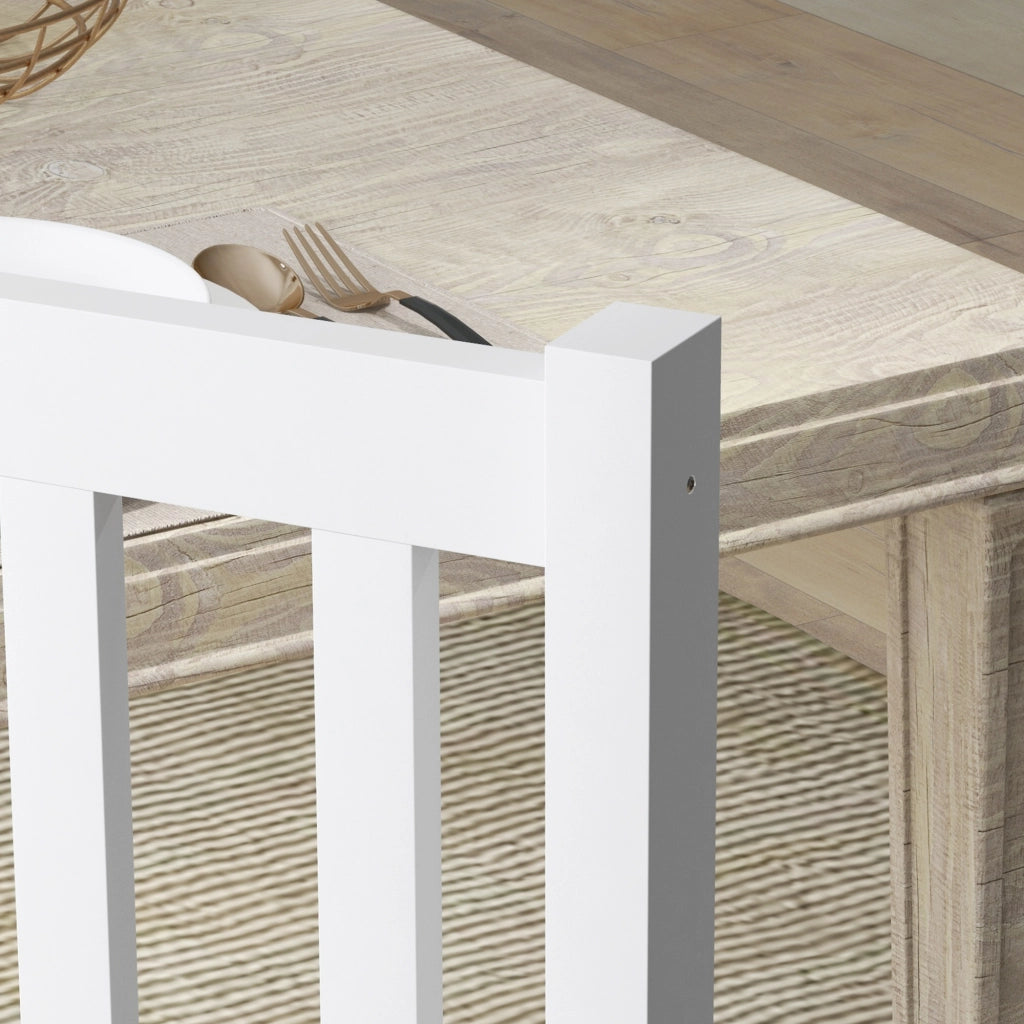 Set di 2 sedie da pranzo in legno bianco, stile country, con schienale a doghe, portata fino a 120 kg
