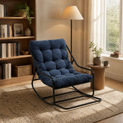 Sedia a dondolo con cuscino spesso in tessuto a coste blu navy, struttura in acciaio, 75 × 116 × 82 cm