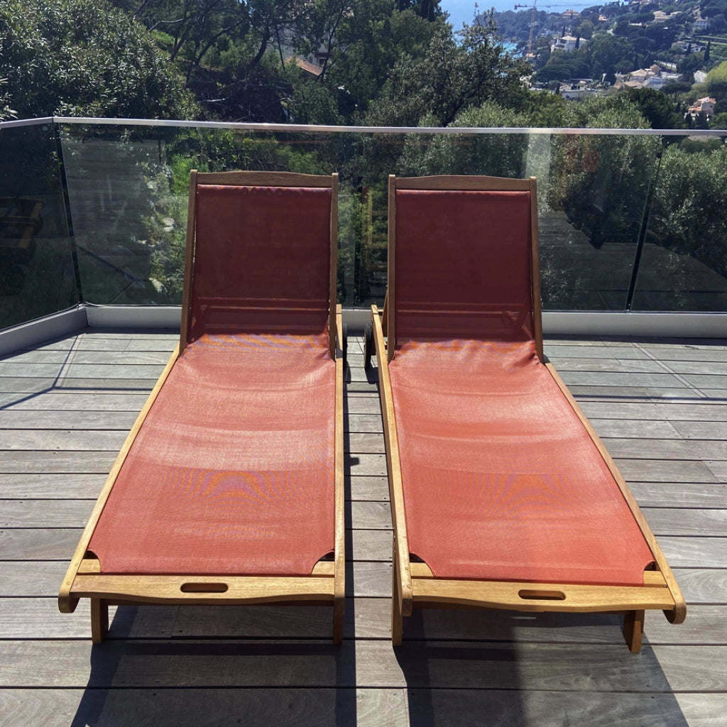 Set 2 lettini prendisole in legno multiposizione con ruote, terracotta