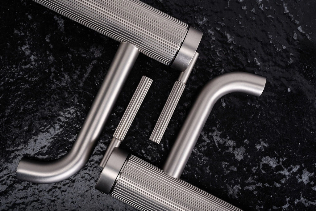 Rubinetto Da Lavabo Rea Argon Brush Nickel Low