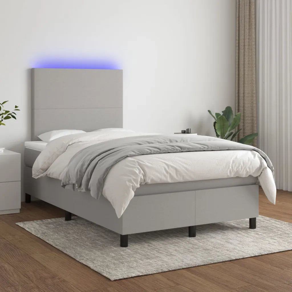 Letto a Molle Materasso e LED Grigio Chiaro 120x200 cm Tessuto 3134701
