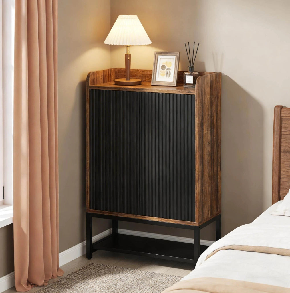 Scarpiera ULEVR 73x35x105,5 cm con 5 ripiani e ante a pressione, nero e marrone rustico