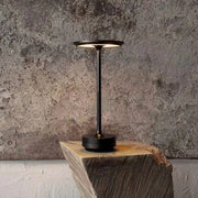 Lampada da Tavolo a LED Senza Filo - Batteria 3000mAh, Dimmabile a 3 Fasi, Luminaria Amica degli Occhi per Terrazza, Cucina e Uso Interno