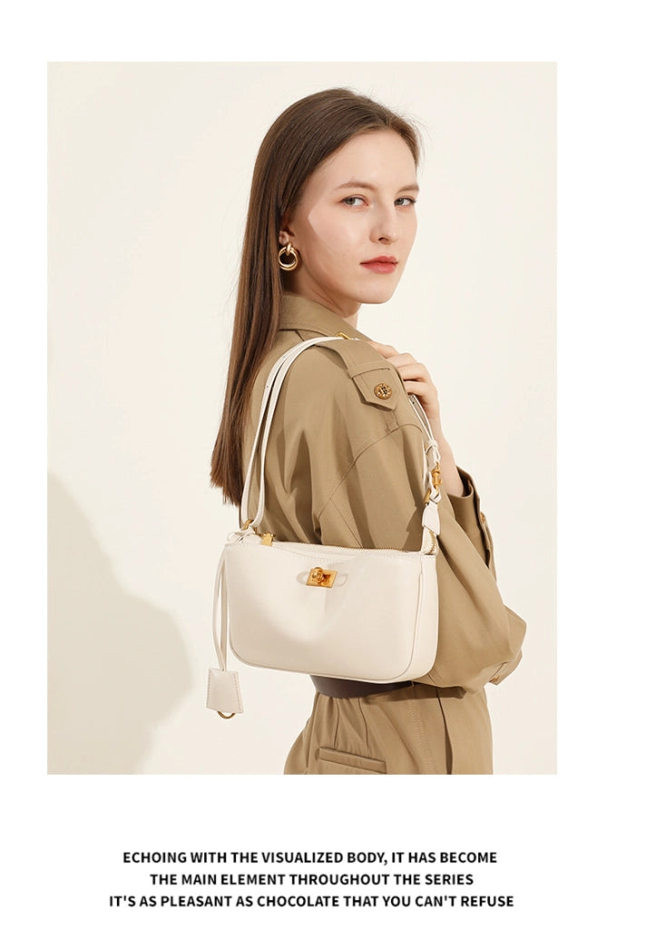 Borsa a tracolla da donna in vera pelle, stile vintage, bianca.