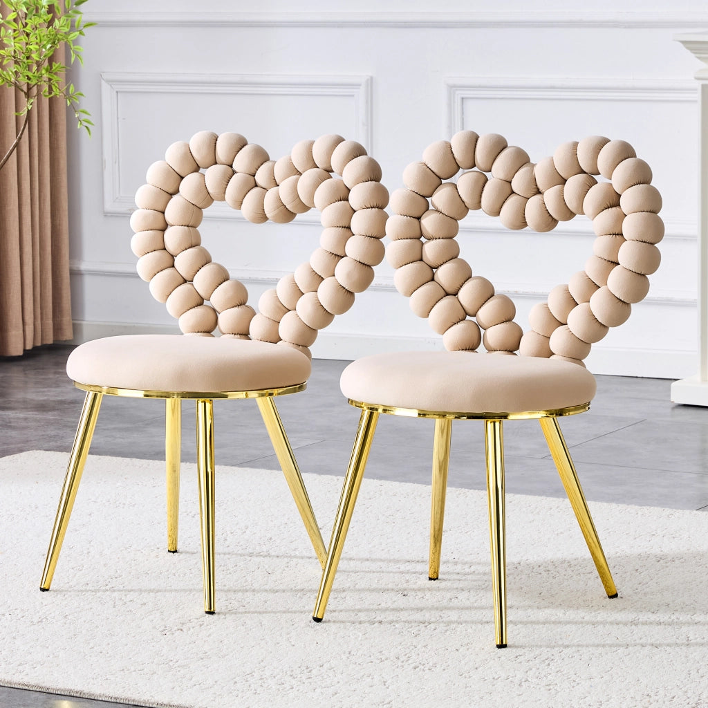Chaise da pranzo 2 pezzi con schienale a cuore traforato in velluto e gambe in metallo nero beige chiaro