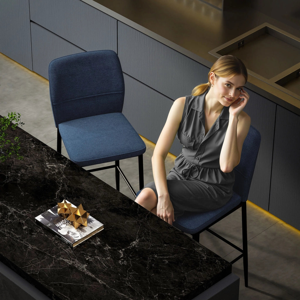 Set di 2 sgabelli alti con rivestimento in velluto e gambe in acciaio ¨C zephmum ¨C 41x52x97 cm blu