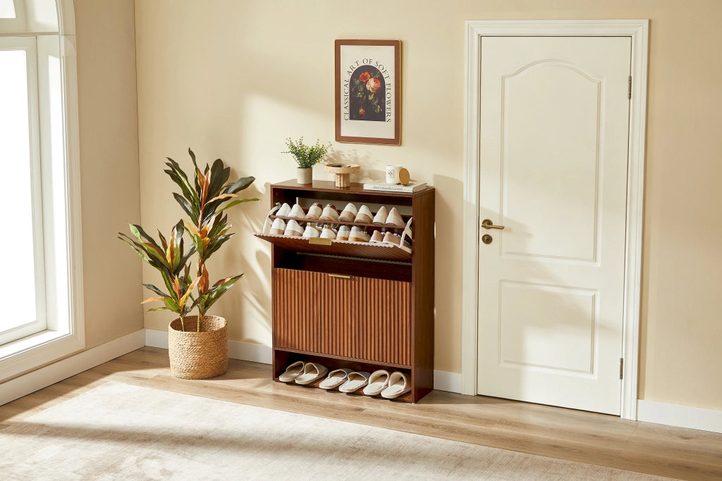 Scarpiera stretta 80 x 24 x 102 cm con frontale a scanalature, colore noce