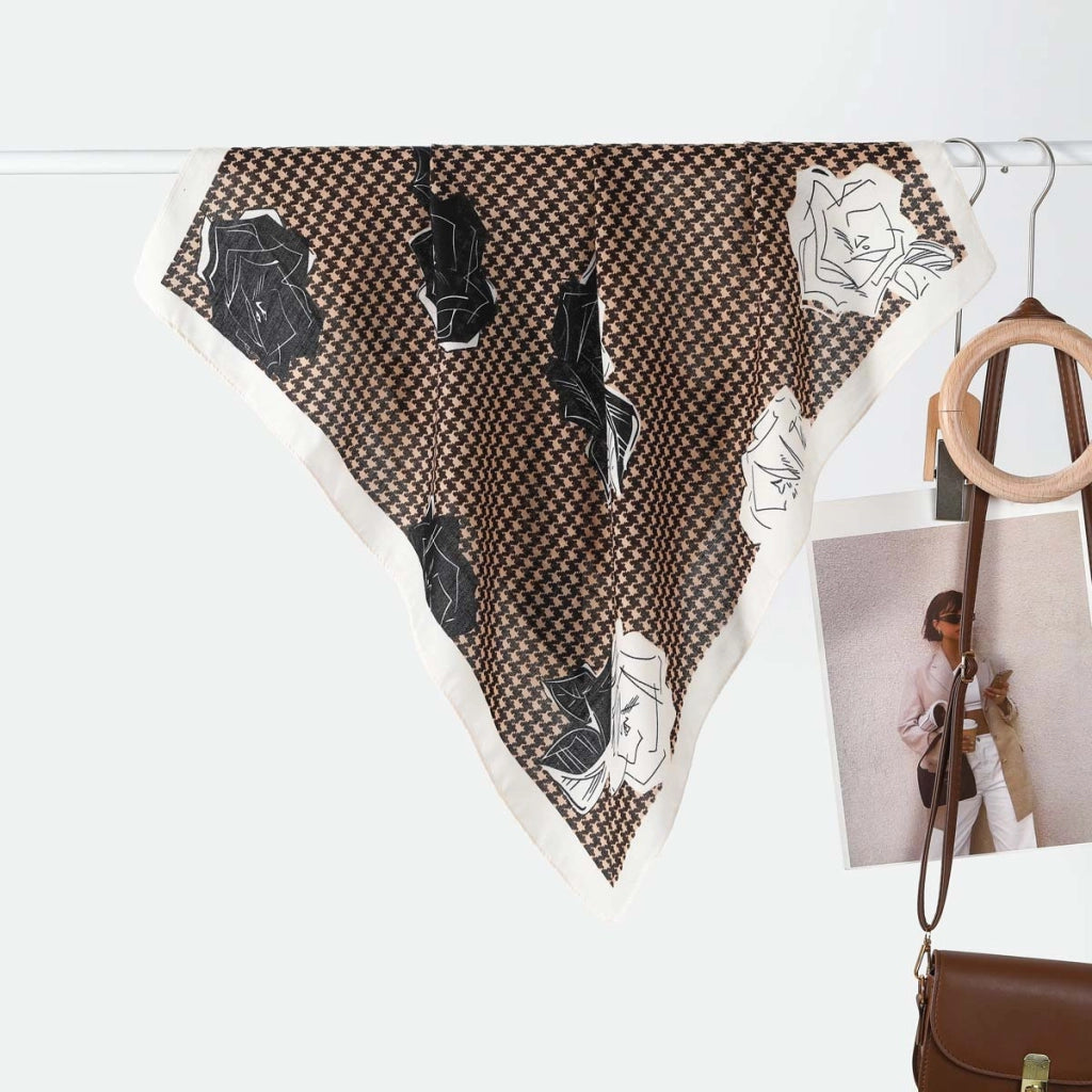 Sciarpa/foulard da donna versatile, semplice e calda