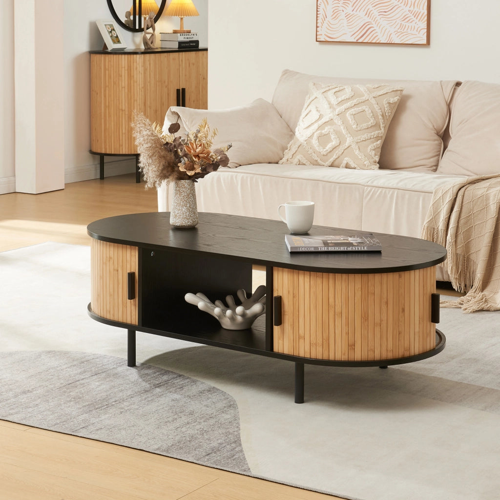 Tavolino Tvedestrand da Salotto con 2 Ante Scorrevoli in Bambù 120 x 55 x 40 cm - Nero / Naturale [en.casa]