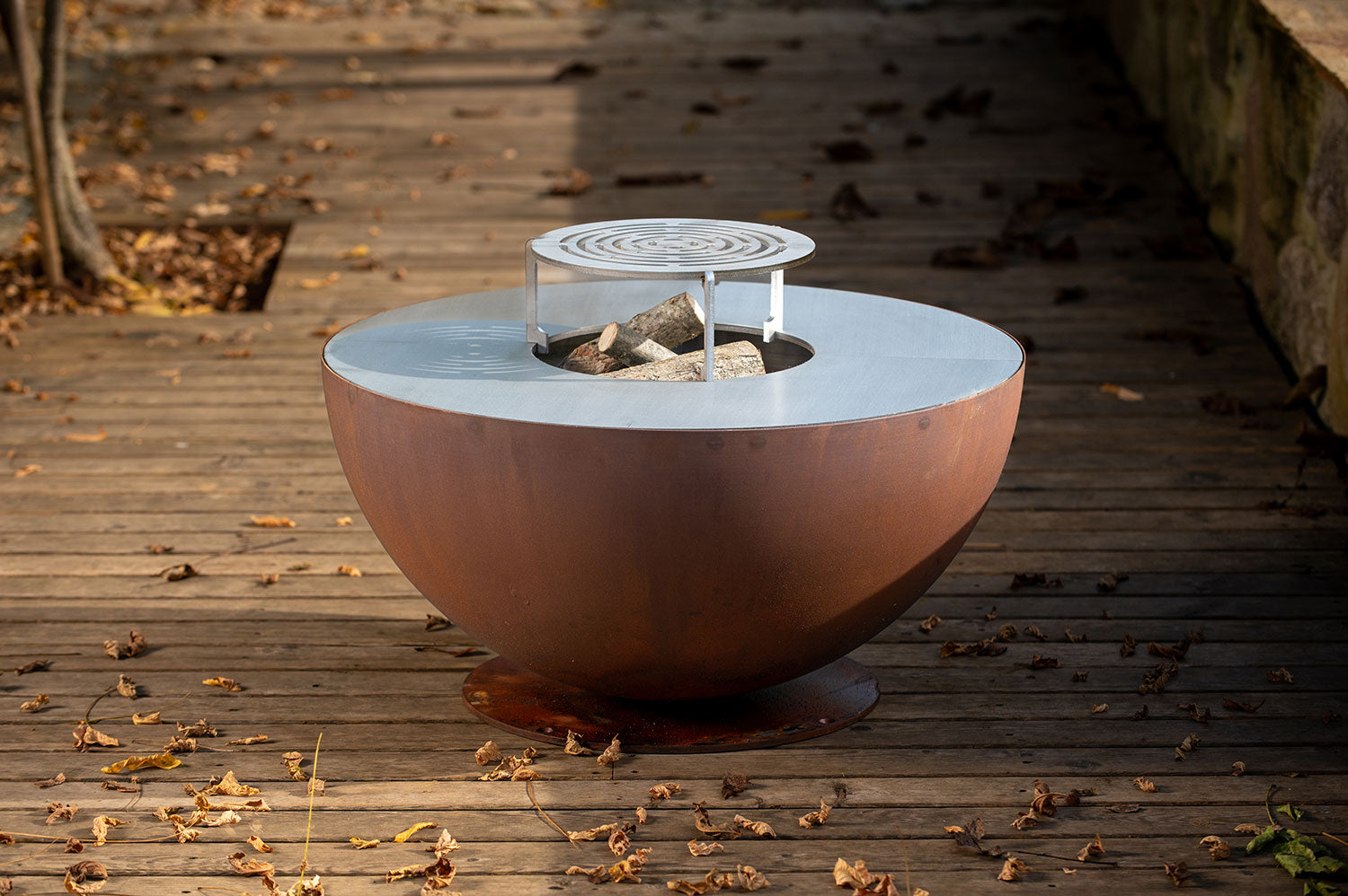 Barbecue a Legna Ø80x42 cm Tulipano in Acciaio Effetto Ruggine